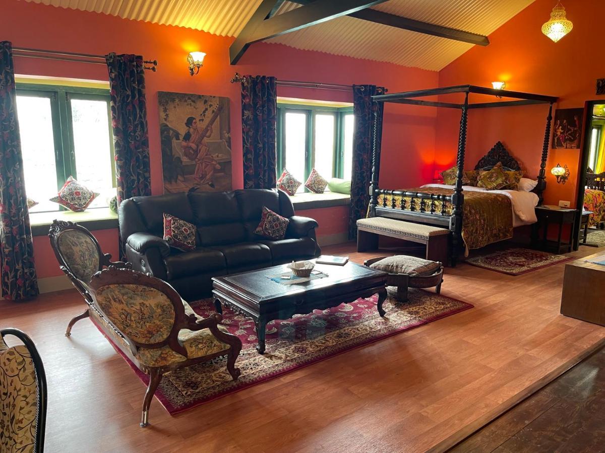 Habba Kadal Kashmiri Heritage Hotel & Hub Coonoor Ngoại thất bức ảnh